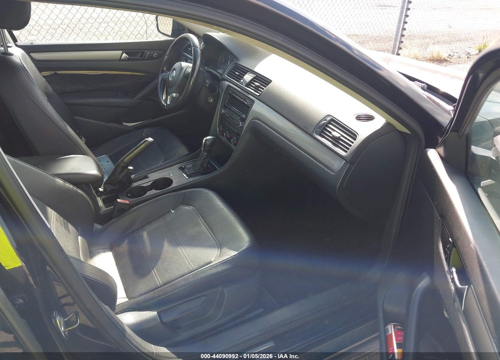 2014 VOLKSWAGEN PASSAT 2.5L S/2.5L WOLFSBURG EDITION VIN: 1VWAP7A39EC019988