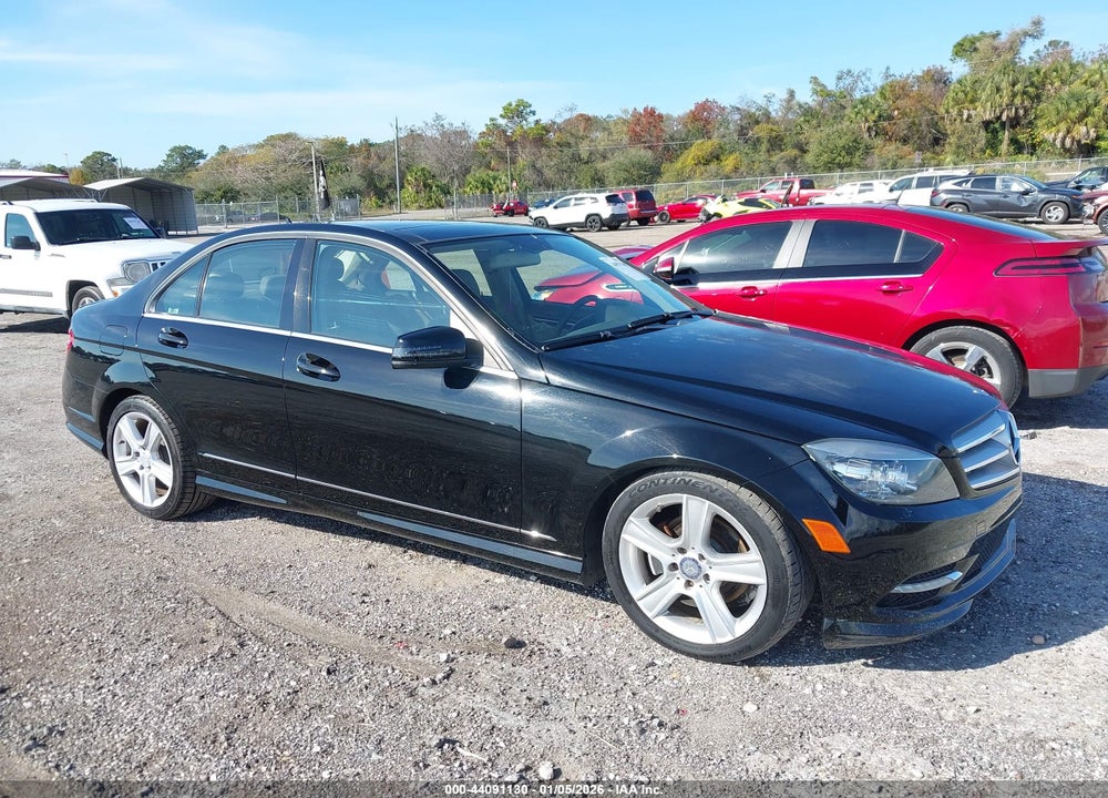 2011 MERCEDES-BENZ C 300 LUXURY 4MATIC/SPORT 4MATIC VIN: WDDGF8BB9BR143320