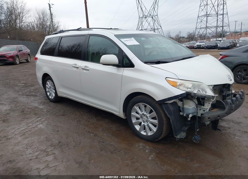 2012 TOYOTA SIENNA LIMITED 7 PASSENGER VIN: 5TDDK3DC2CS031849