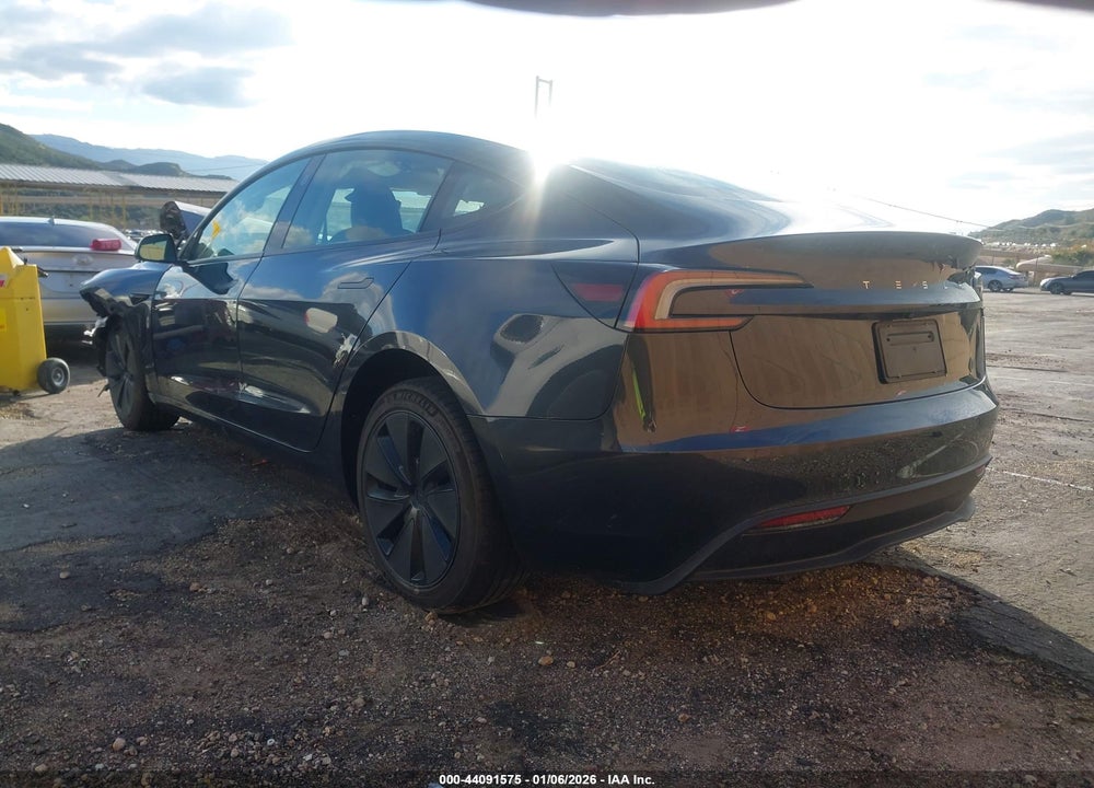 2025 TESLA MODEL 3 LONG RANGE REAR-WHEEL DRIVE/STANDARD REAR-WHEEL DRIVE VIN: 5YJ3E1EA0SF984356