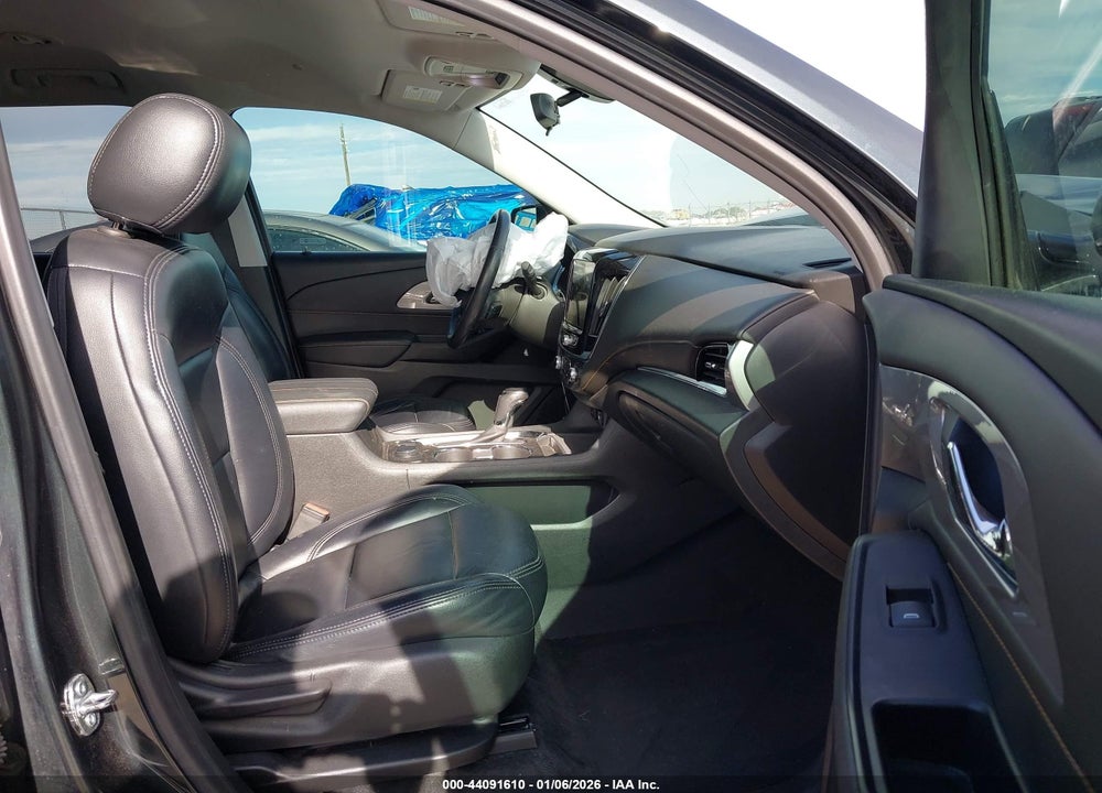 2020 CHEVROLET TRAVERSE FWD LT CLOTH VIN: 1GNERGKW6LJ273181