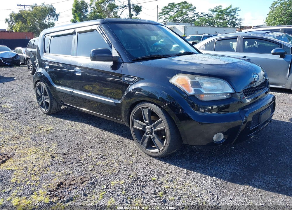 2010 KIA SOUL + VIN: KNDJT2A23A7128989