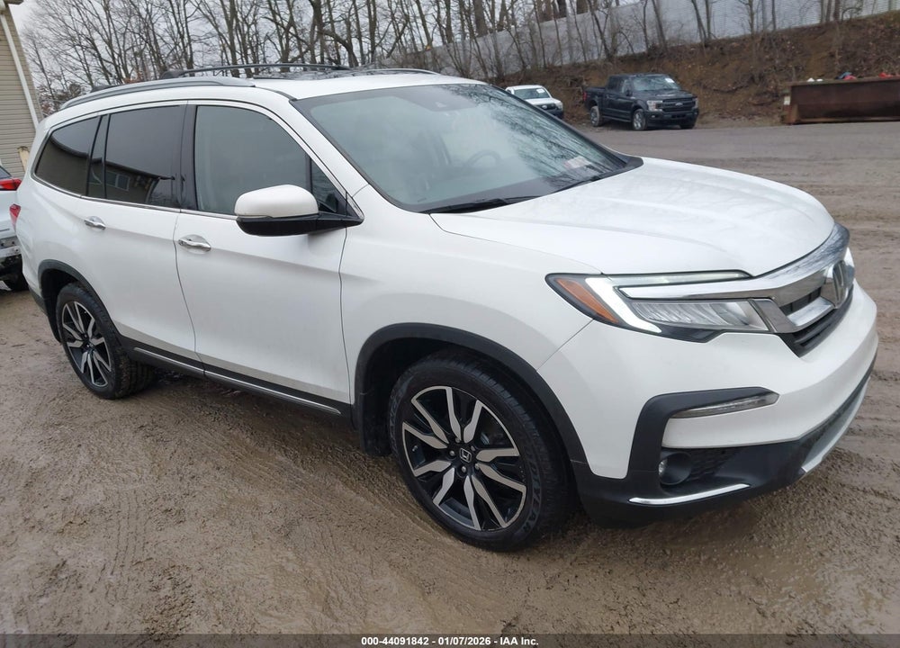 2021 HONDA PILOT AWD TOURING 8 PASSENGER VIN: 5FNYF6H96MB038234