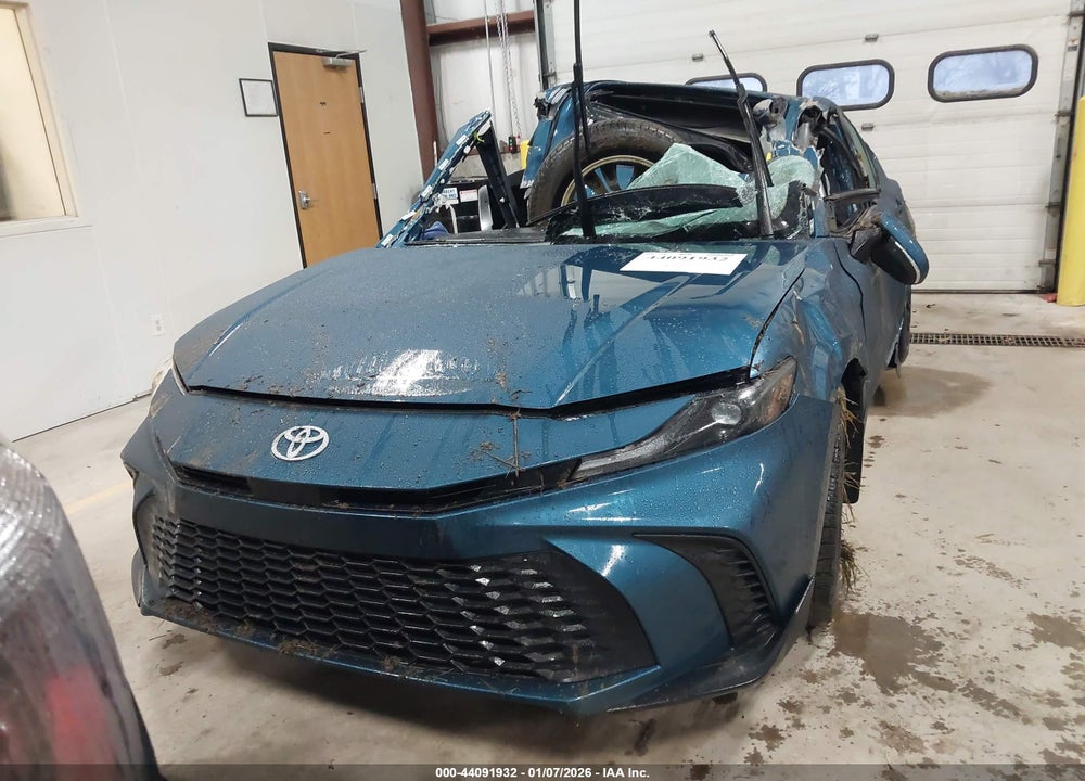 2025 TOYOTA CAMRY SE VIN: 4T1DBADKXSU511395