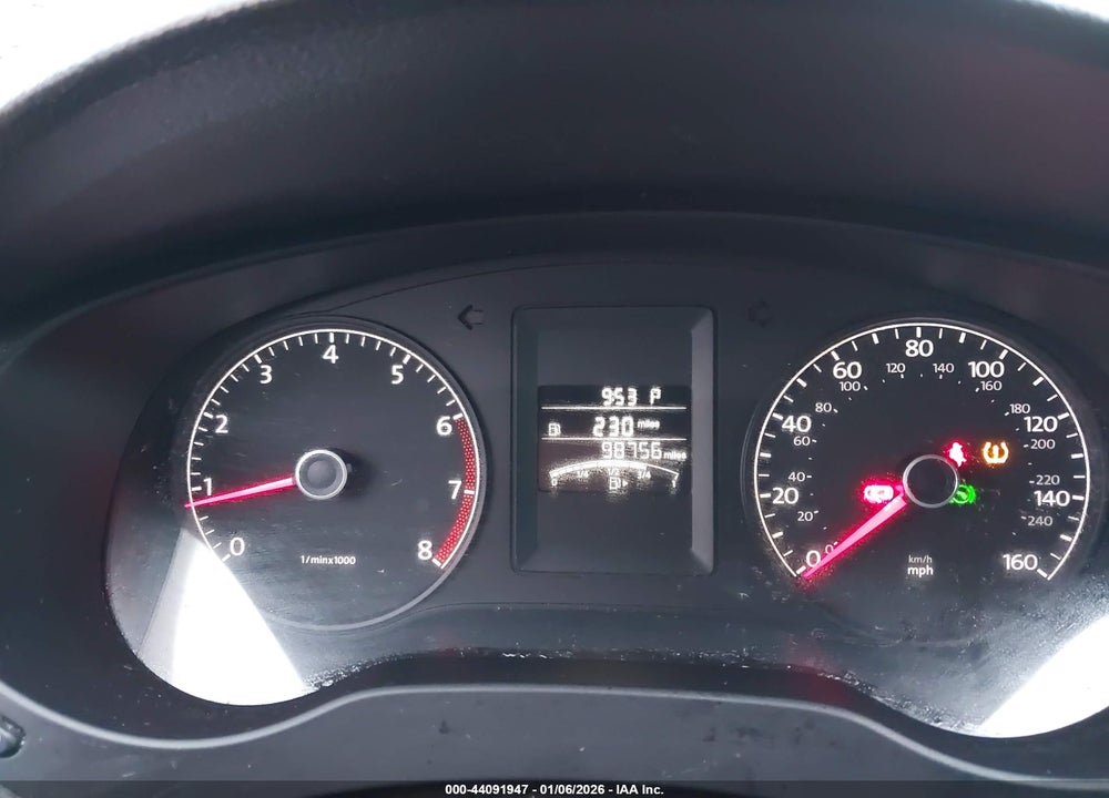 2014 VOLKSWAGEN JETTA 2.0L S VIN: 3VW2K7AJ3EM353420