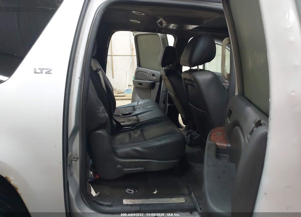 2013 CHEVROLET SUBURBAN 1500 LTZ VIN: 1GNSKKE79DR276710