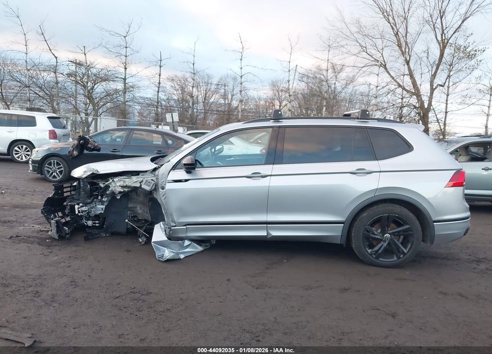 2024 VOLKSWAGEN TIGUAN 2.0T SE R-LINE BLACK VIN: 3VV8B7AX8RM197108