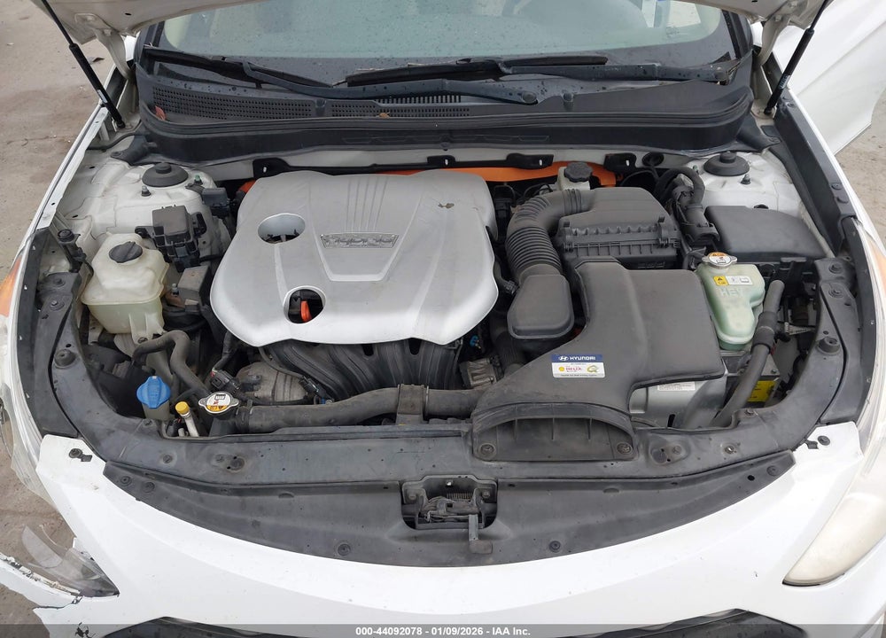 2014 HYUNDAI SONATA HYBRID LIMITED VIN: KMHEC4A40EA103986