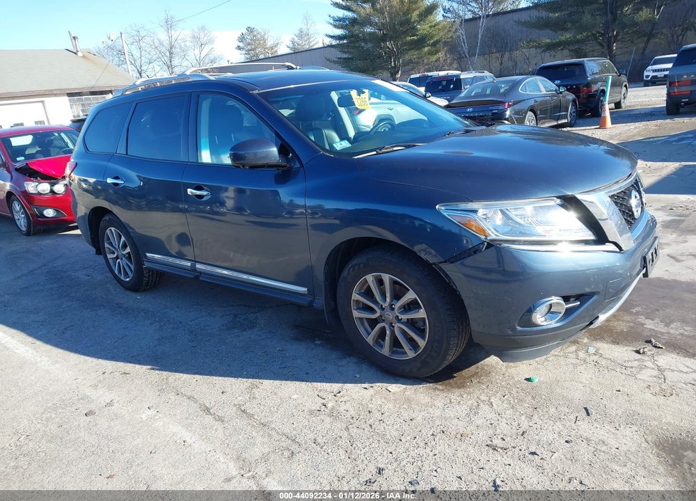 2015 NISSAN PATHFINDER SL VIN: 5N1AR2MM6FC712521