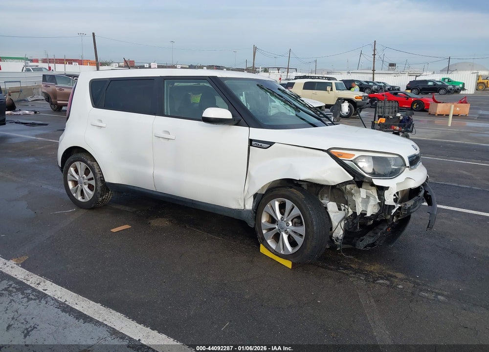 2016 KIA SOUL + VIN: KNDJP3A58G7292199
