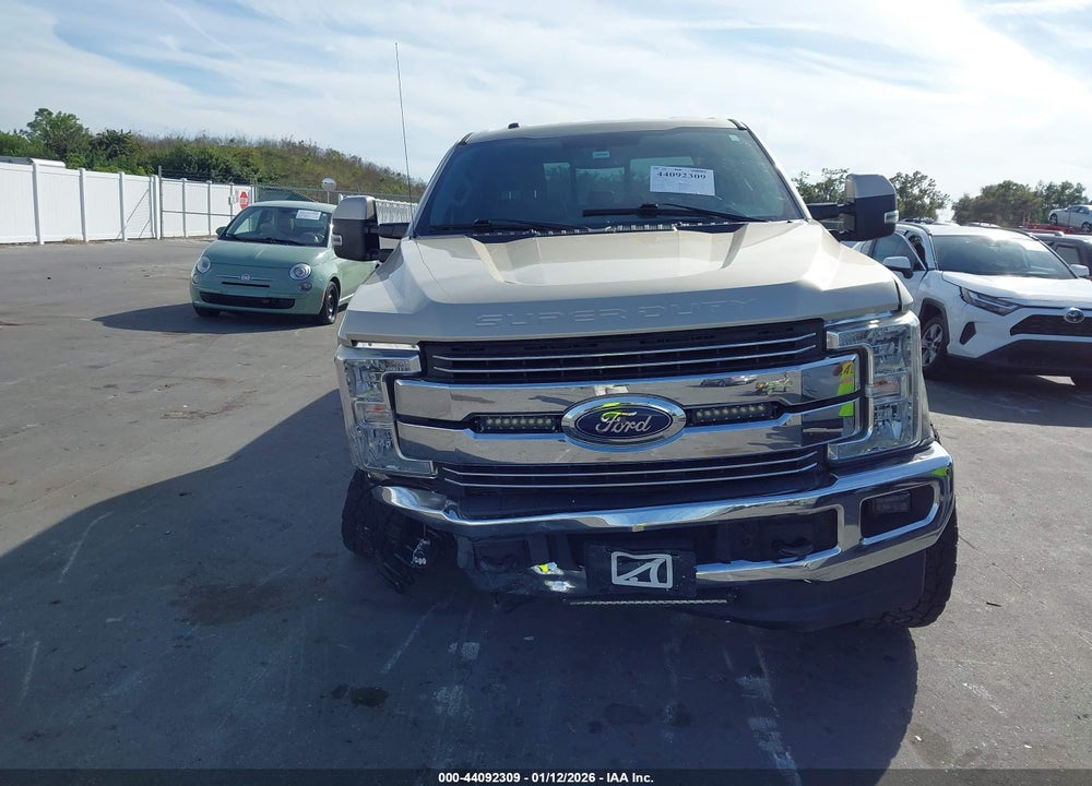 2018 FORD F-250 LARIAT VIN: 1FT7W2BT9JEB16317