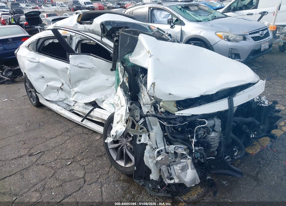 2020 HONDA CIVIC EX VIN: 19XFC1F38LE212858