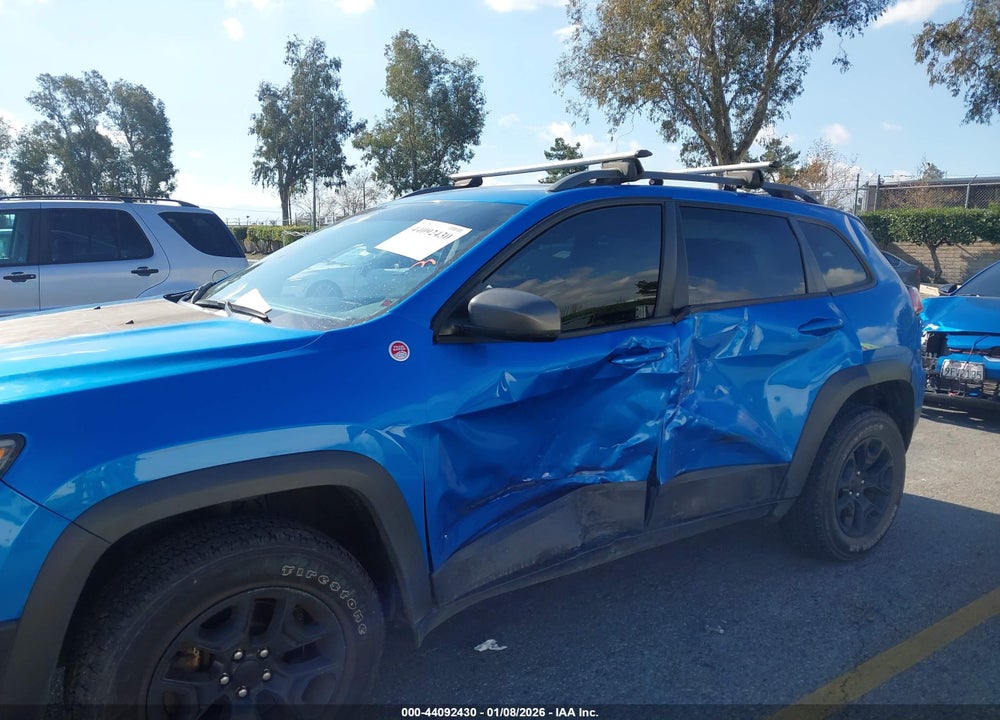 2020 JEEP CHEROKEE TRAILHAWK 4X4 VIN: 1C4PJMBN8LD646511
