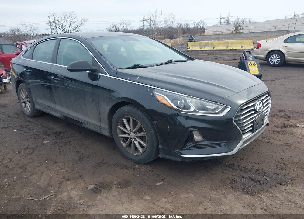 2018 HYUNDAI SONATA SE VIN: 5NPE24AF0JH673465