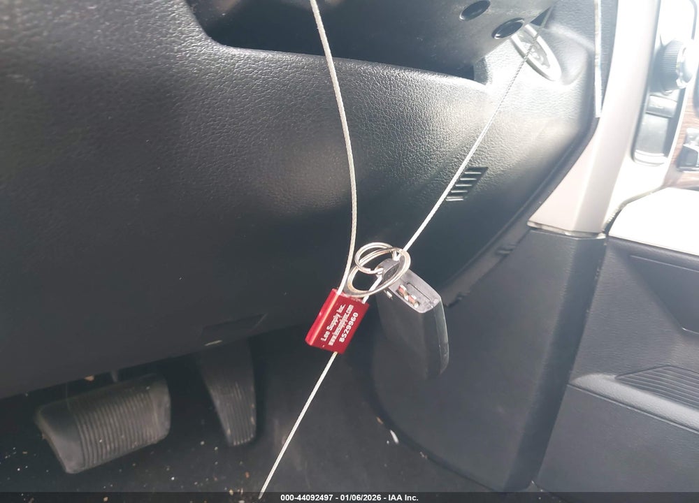 2016 RAM 2500 LAIE VIN: 3C6UR5FJXGG115223