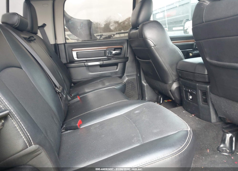 2016 RAM 2500 LAIE VIN: 3C6UR5FJXGG115223