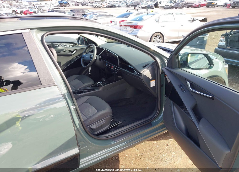 2025 KIA NIRO EV WIND VIN: KNDCR3L17S5144899