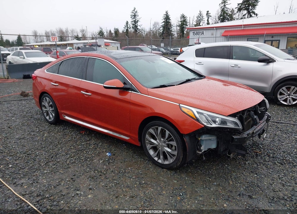 2015 HYUNDAI SONATA LIMITED 2.0T VIN: 5NPE34AB1FH136511