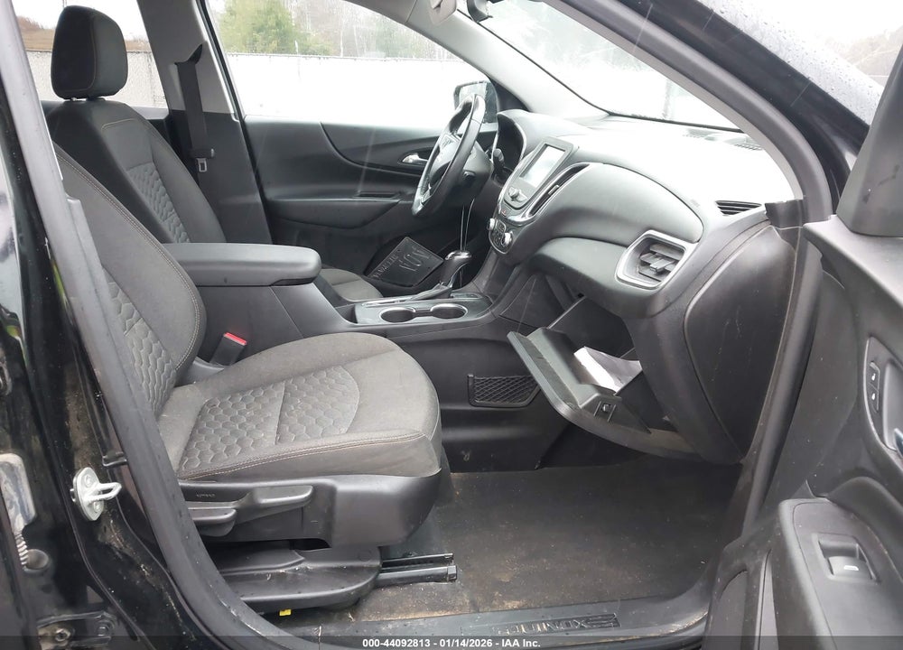 2018 CHEVROLET EQUINOX LT VIN: 2GNAXSEV5J6300164