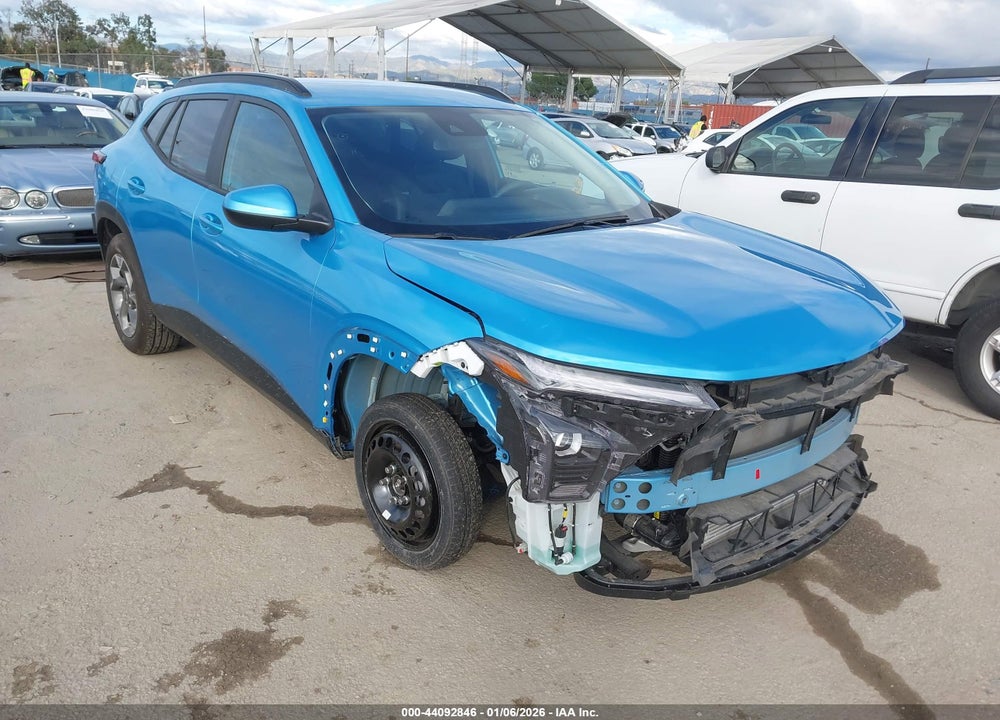 2025 CHEVROLET TRAX FWD LT VIN: KL77LHEP8SC136062