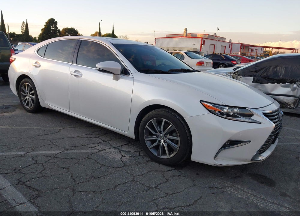2017 LEXUS ES 300H VIN: JTHBW1GG7H2134566