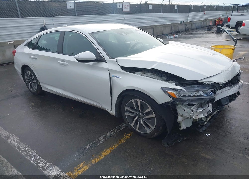 2019 HONDA ACCORD HYBRID VIN: 1HGCV3F13KA019916