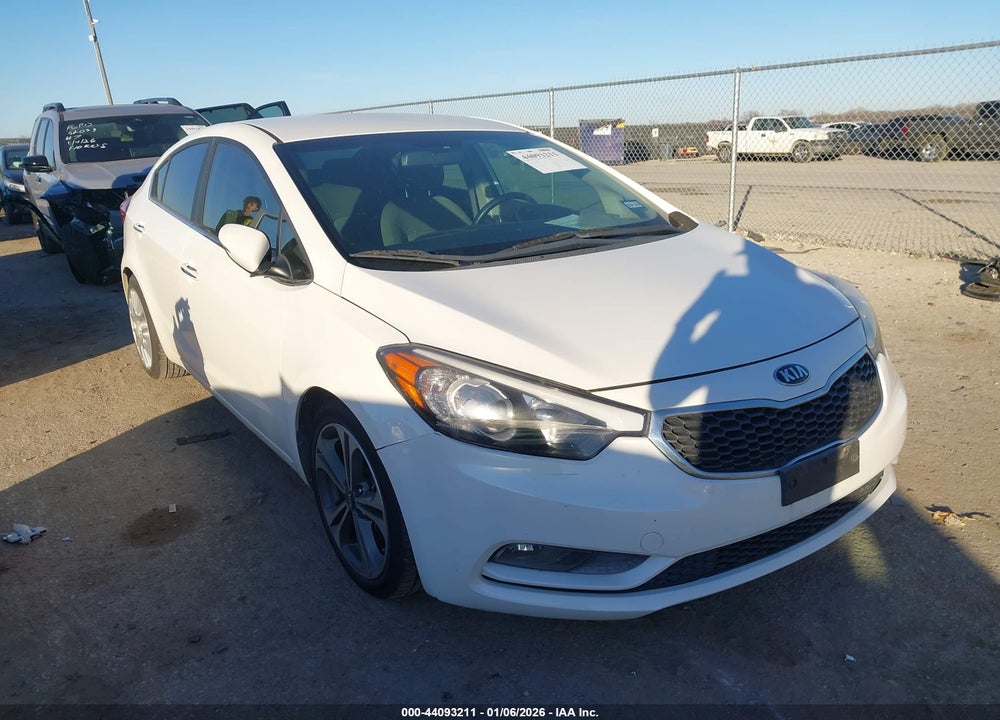 2015 KIA FORTE EX VIN: KNAFX4A84F5352041