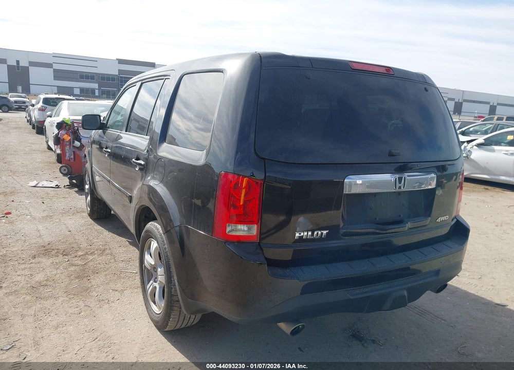 2013 HONDA PILOT EX-L VIN: 5FNYF4H5XDB056141