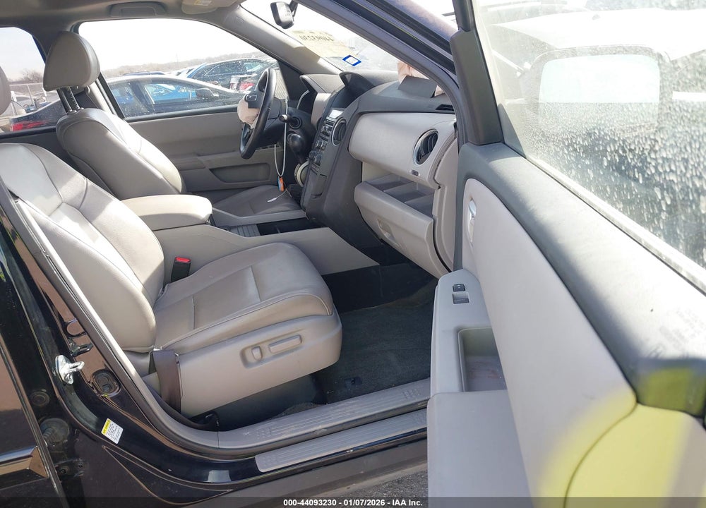 2013 HONDA PILOT EX-L VIN: 5FNYF4H5XDB056141