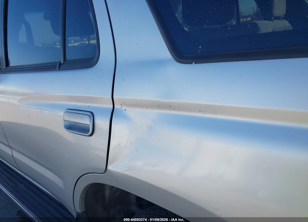 2000 TOYOTA 4RUNNER SR5 V6 VIN: JT3GN86R8Y0179490