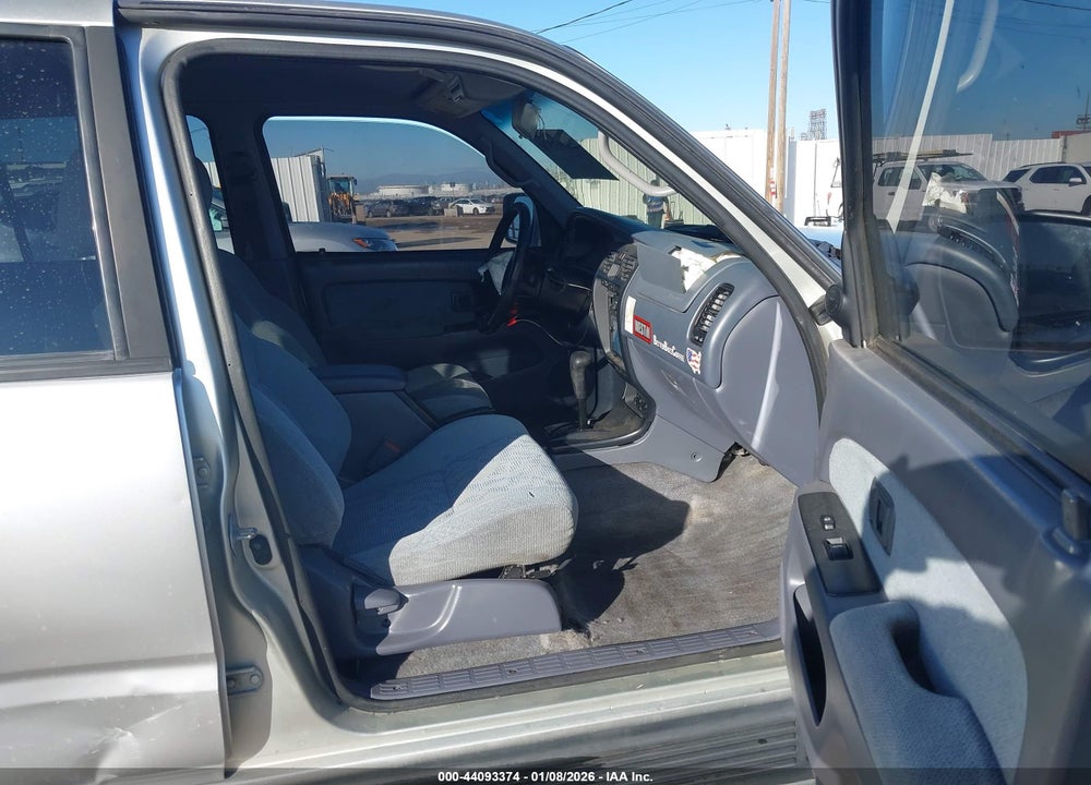 2000 TOYOTA 4RUNNER SR5 V6 VIN: JT3GN86R8Y0179490