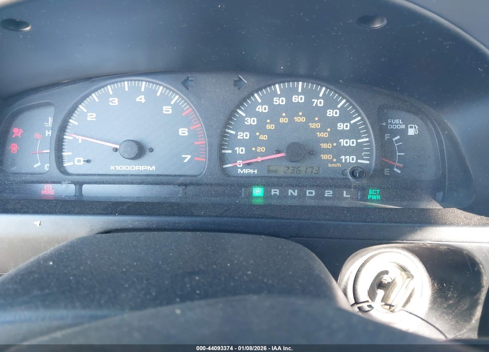 2000 TOYOTA 4RUNNER SR5 V6 VIN: JT3GN86R8Y0179490
