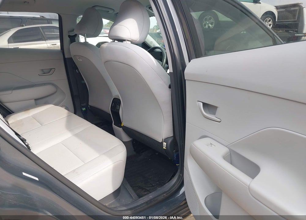 2024 HYUNDAI KONA SEL VIN: KM8HC3AB9RU057326