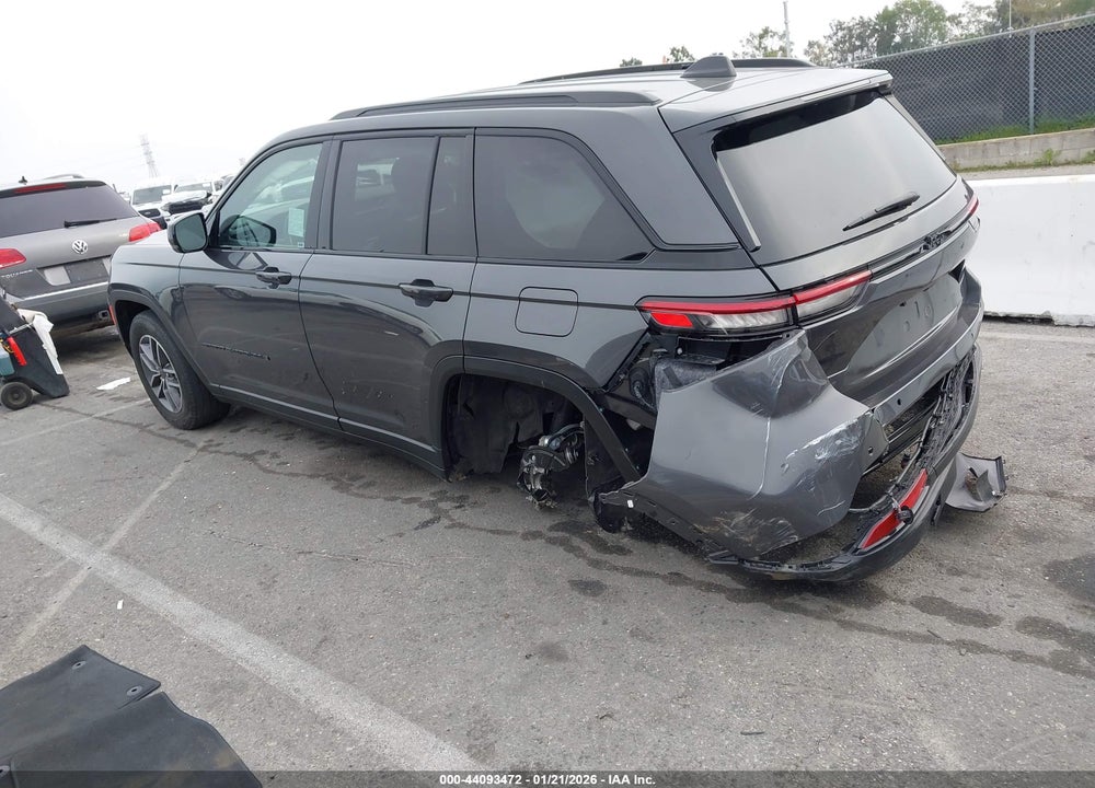 2025 JEEP GRAND CHEROKEE ALTITUDE 4X2 VIN: 1C4RJGAGXSC355610