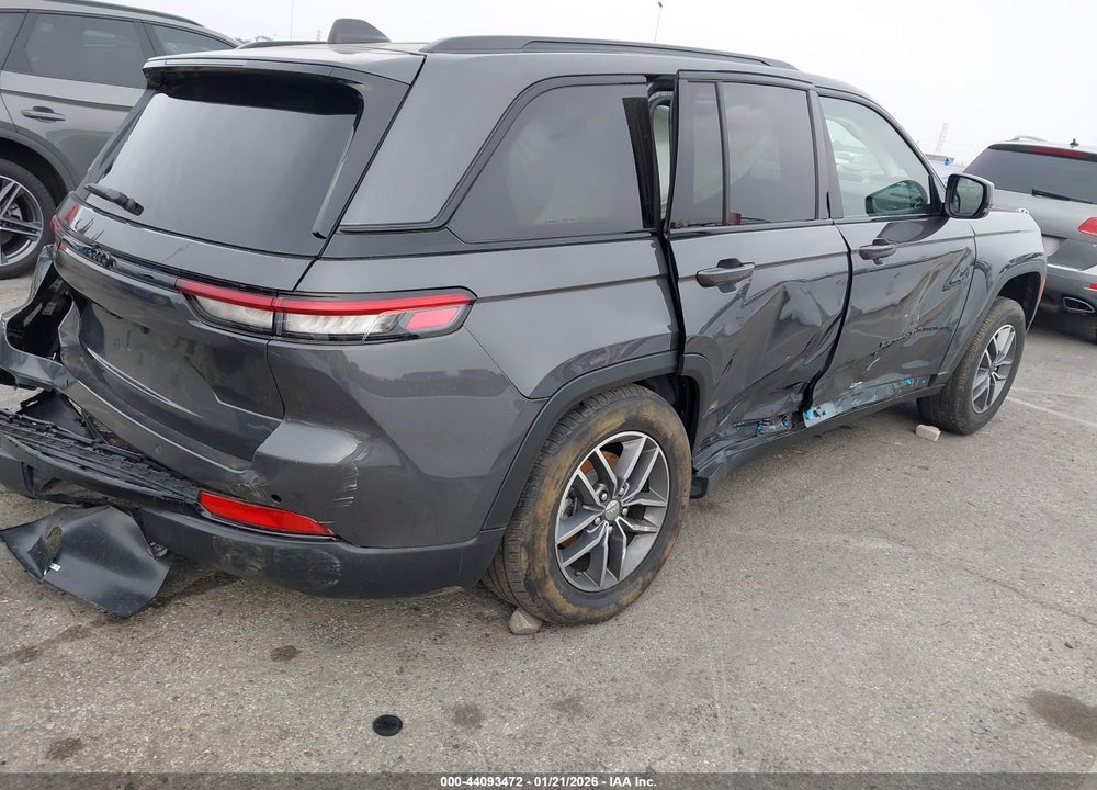 2025 JEEP GRAND CHEROKEE ALTITUDE 4X2 VIN: 1C4RJGAGXSC355610