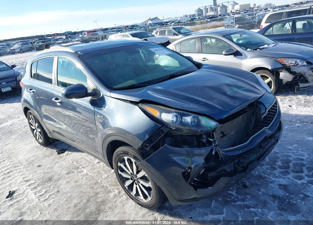 2017 KIA SPORTAGE EX VIN: KNDPNCAC5H7262741