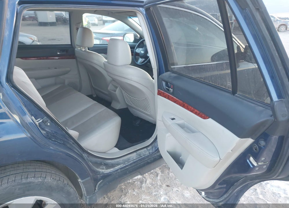 2010 SUBARU OUTBACK 2.5I LIMITED VIN: 4S4BRCKC8A3386380