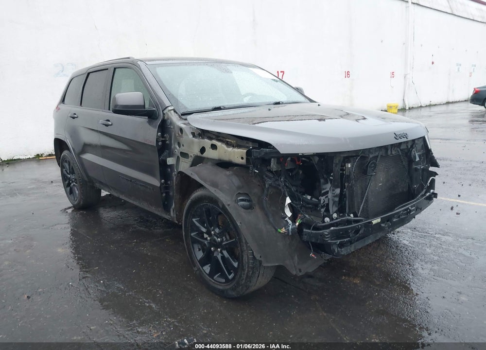 2018 JEEP GRAND CHEROKEE ALTITUDE 4X4 VIN: 1C4RJFAG4JC252613