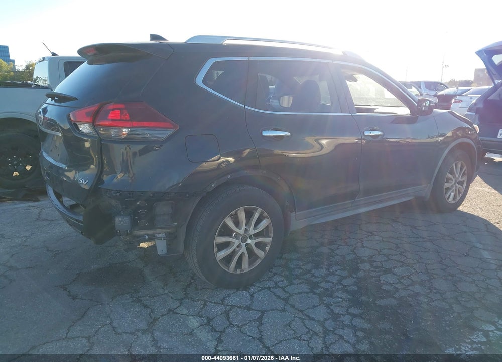 2019 NISSAN ROGUE SV VIN: JN8AT2MT7KW259634