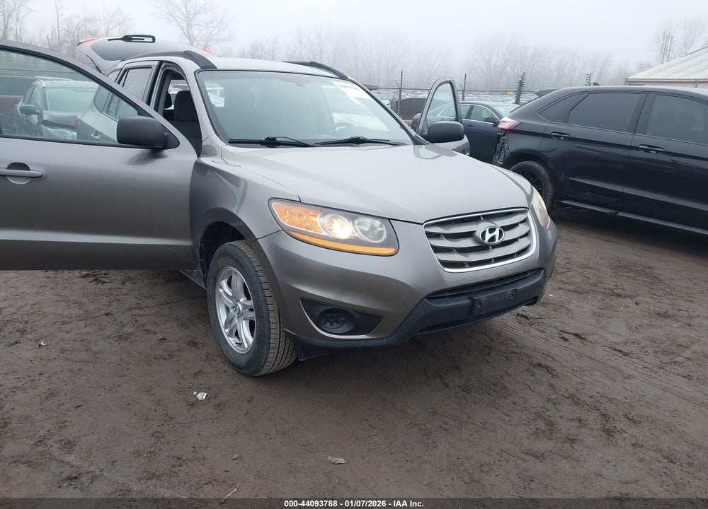 2011 HYUNDAI SANTA FE GLS VIN: 5XYZGDAB1BG072073