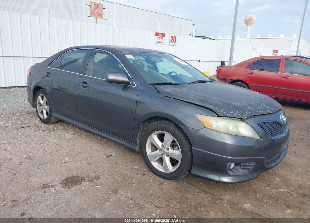 2011 TOYOTA CAMRY SE VIN: 4T1BF3EK9BU142583
