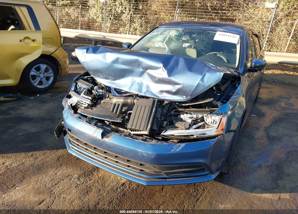 2017 VOLKSWAGEN JETTA 1.4T S VIN: 3VW2B7AJ4HM326571