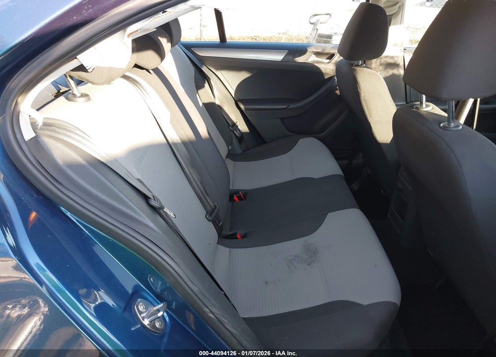 2017 VOLKSWAGEN JETTA 1.4T S VIN: 3VW2B7AJ4HM326571