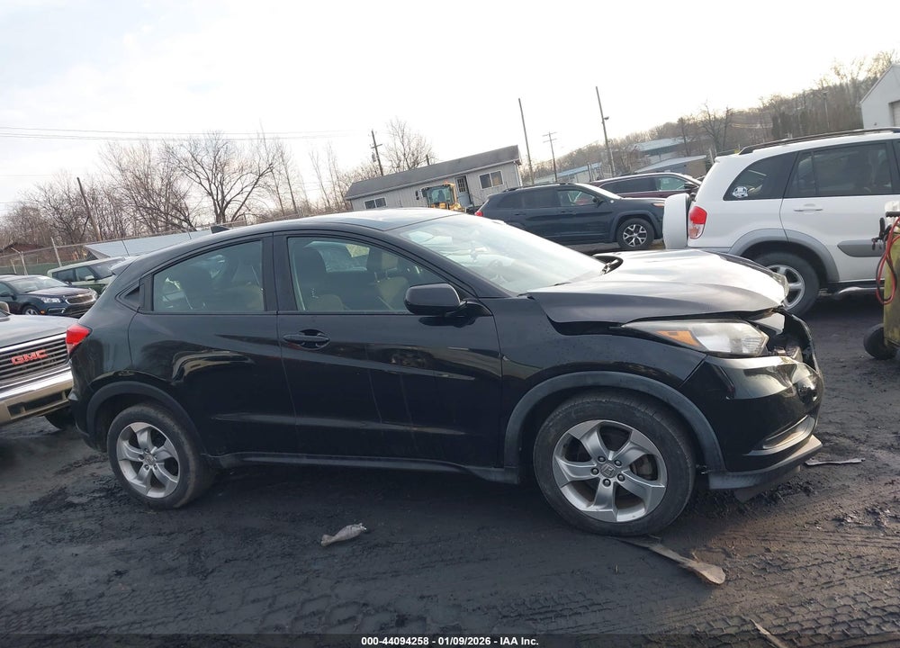 2016 HONDA HR-V LX VIN: 3CZRU6H37GM749666