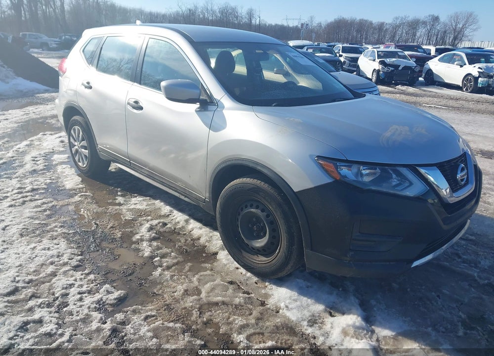 2017 NISSAN ROGUE S VIN: JN8AT2MV3HW257051