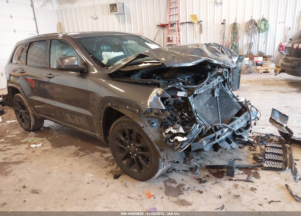 2018 JEEP GRAND CHEROKEE ALTITUDE 4X4 VIN: 1C4RJFAG0JC123171