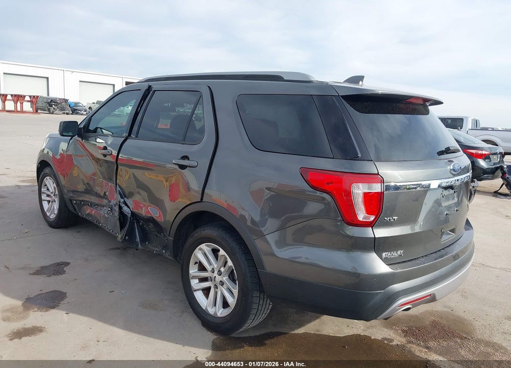2017 FORD EXPLORER XLT VIN: 1FM5K7D86HGC88582