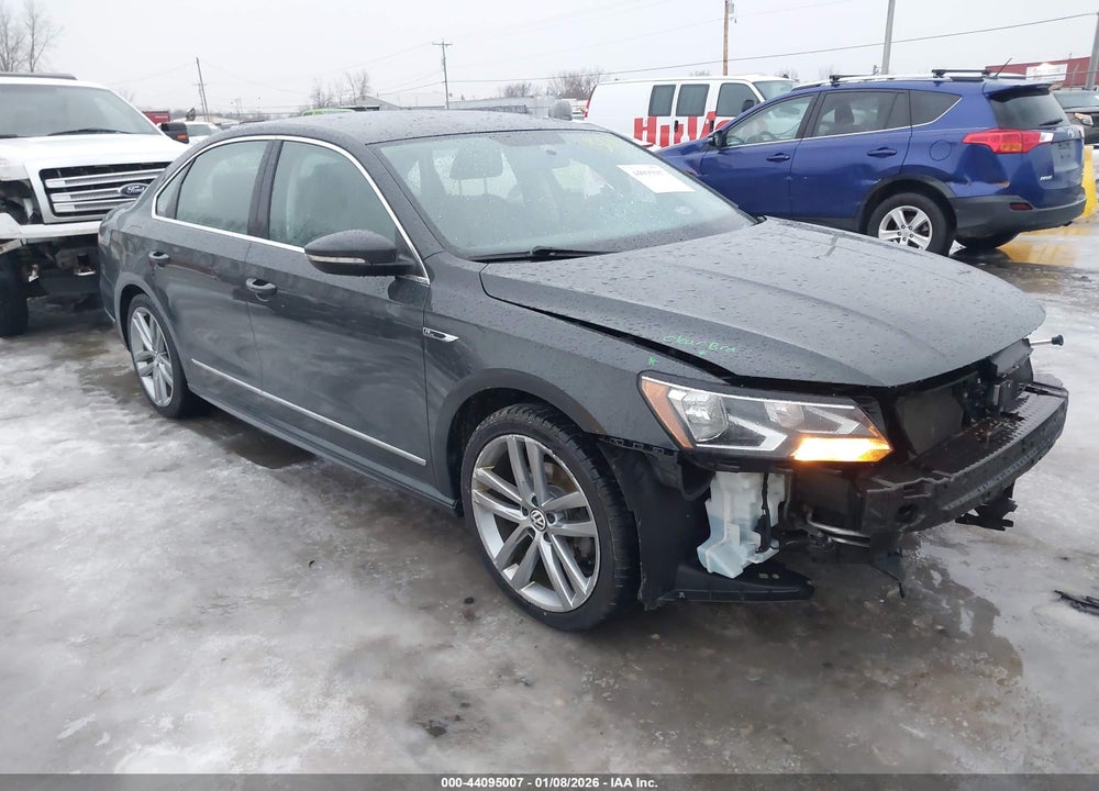 2017 VOLKSWAGEN PASSAT 1.8T R-LINE VIN: 1VWDT7A31HC070480