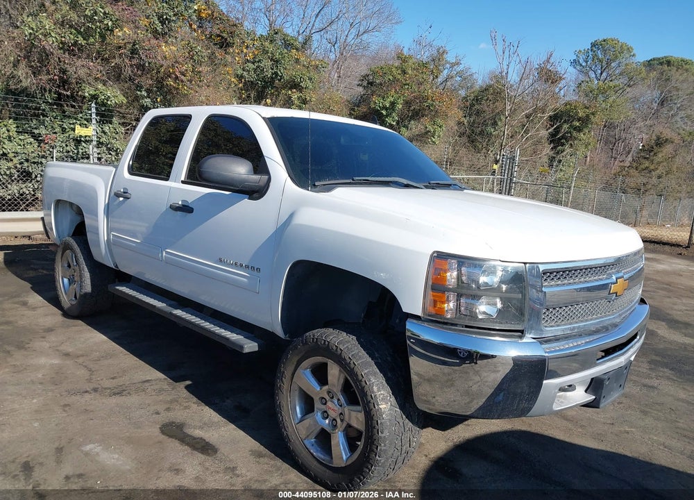 2013 CHEVROLET SILVERADO 1500 LT VIN: 3GCPCSE06DG148035