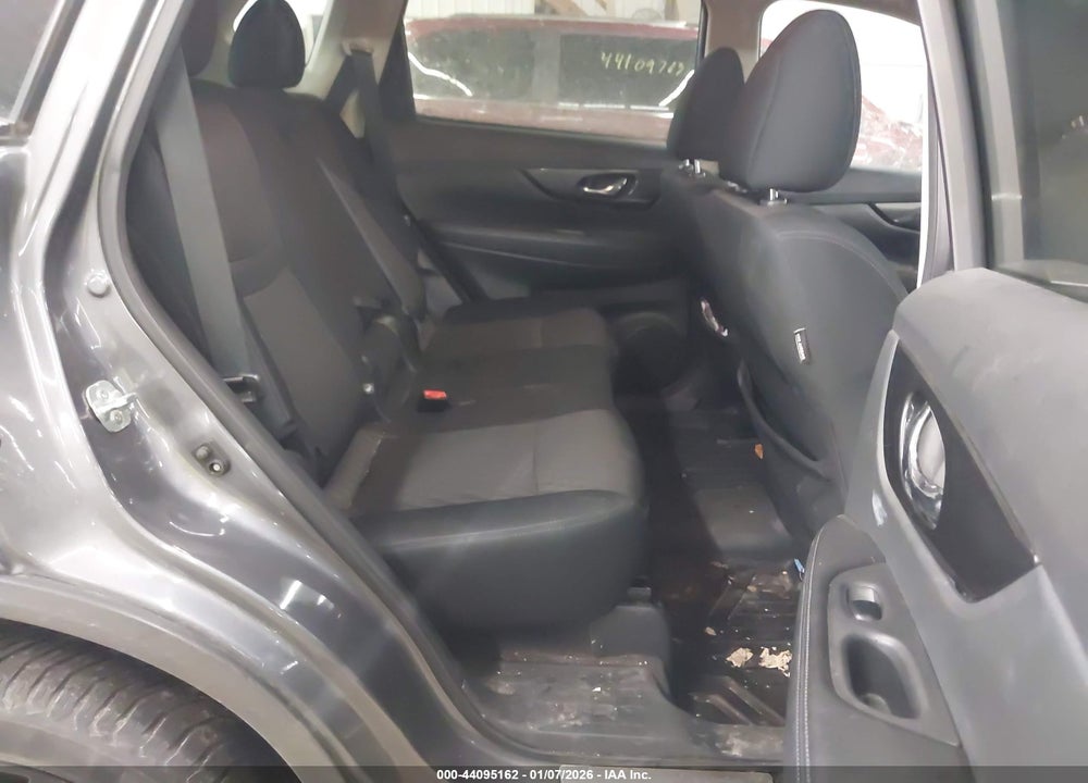 2018 NISSAN ROGUE SV VIN: 5N1AT2MV4JC754141